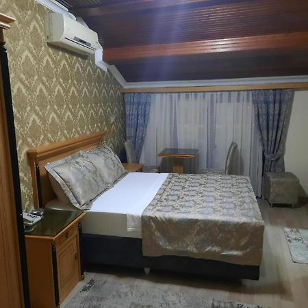 Grand Hisar Hotel Istanboel Buitenkant foto