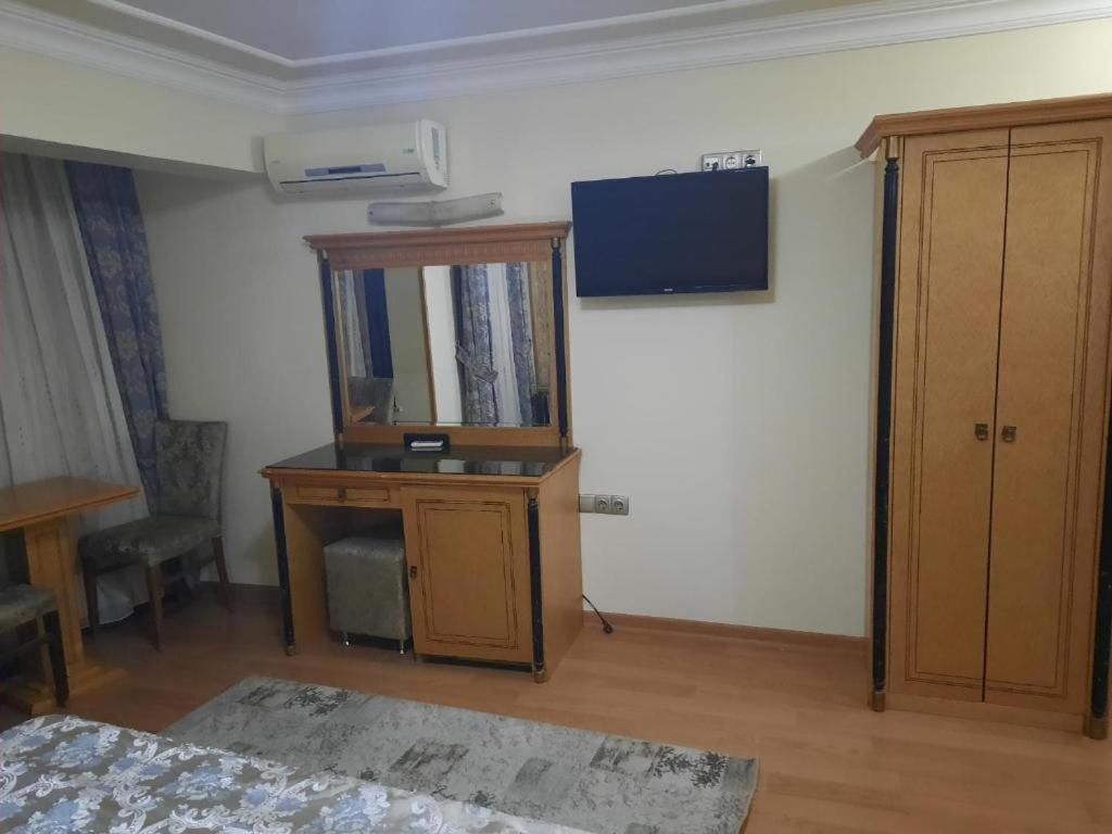 Grand Hisar Hotel Istanboel Buitenkant foto