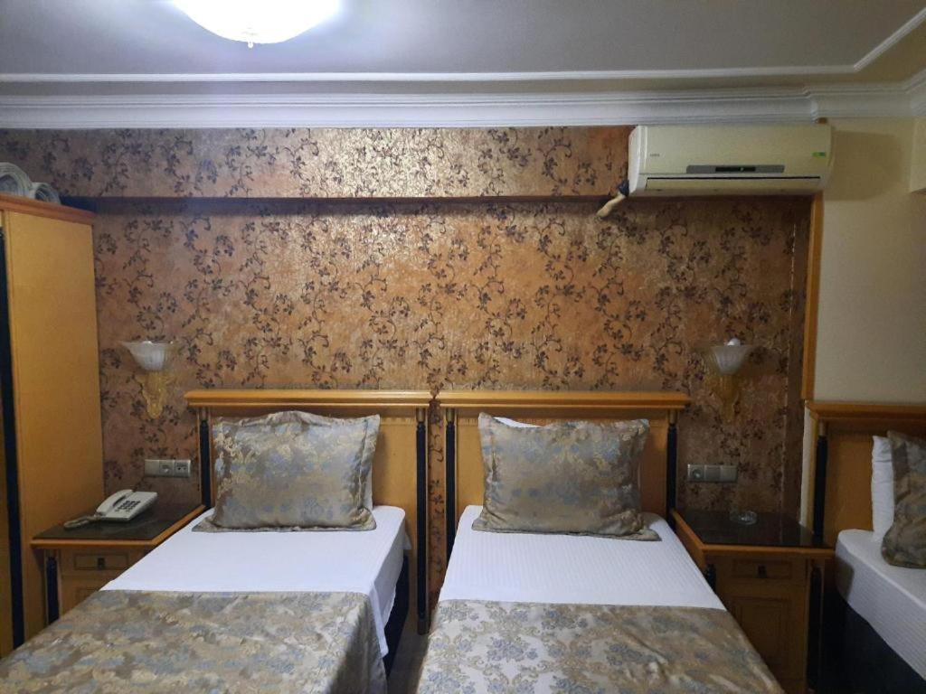 Grand Hisar Hotel Istanboel Buitenkant foto