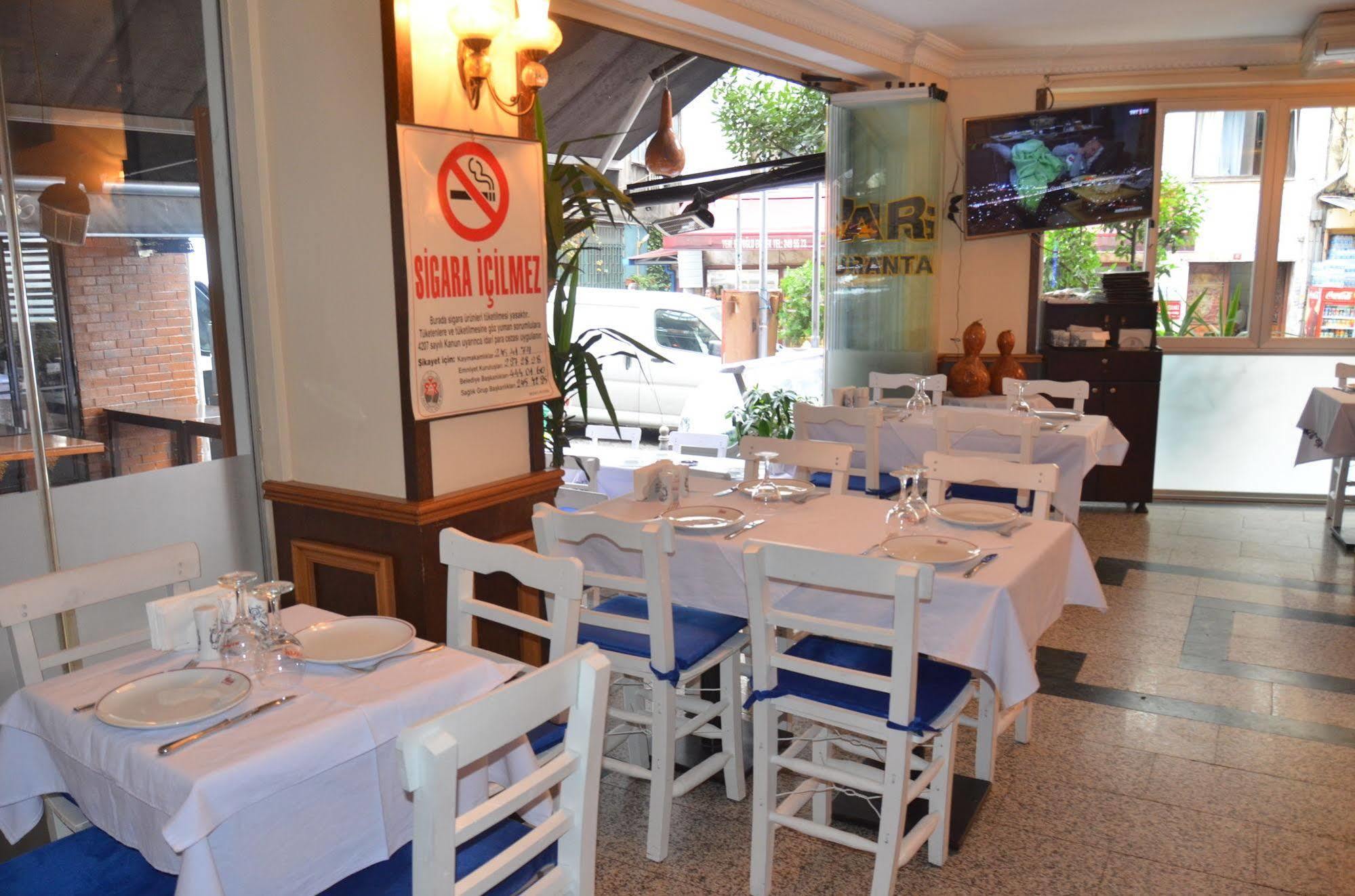 Grand Hisar Hotel Istanboel Buitenkant foto